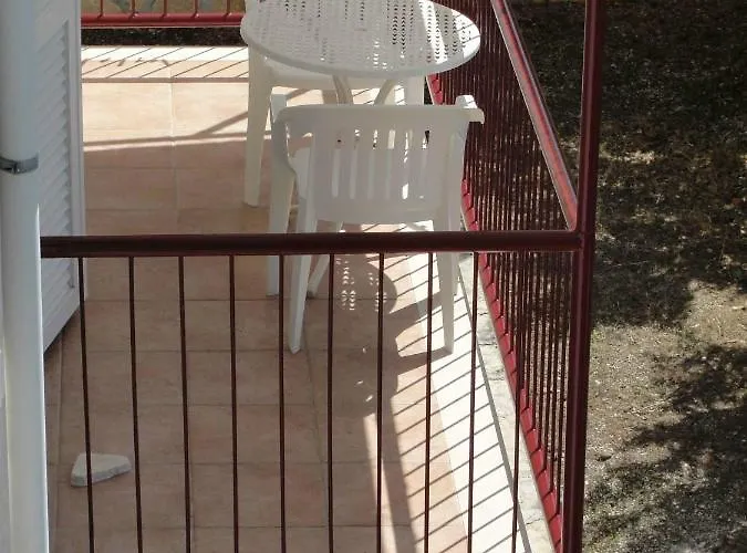 Boguvila Apartman Supetar