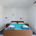 Boguvila Supetar